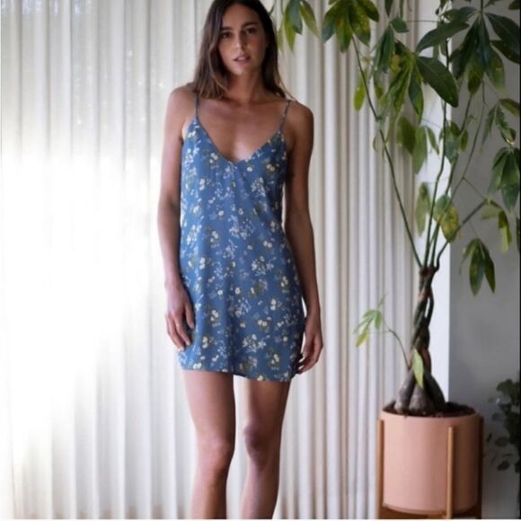 Reformation Ventura Floral Print Mini Dress Avery Blue Multi Spaghetti Straps M - Picture 3 of 8